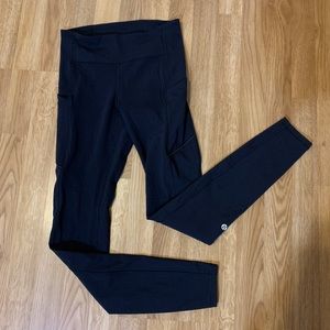 LULULEMON // Black Leggings